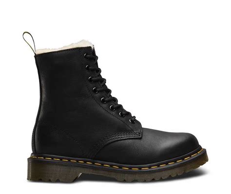 dr martens gefüttert schwarz|Dr. Martens Serena ab 75,20 € (Juni 2024 Preise).